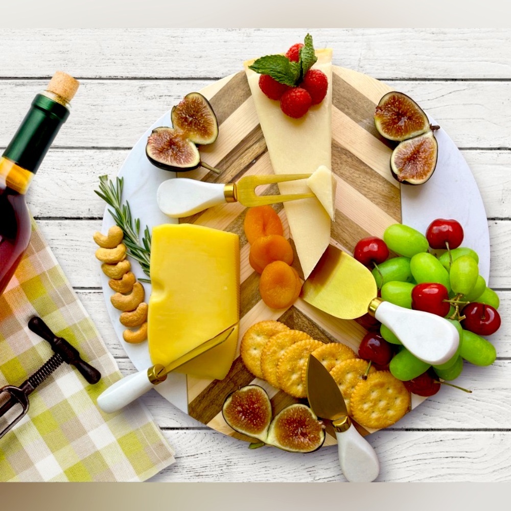Milachel charcuterie board